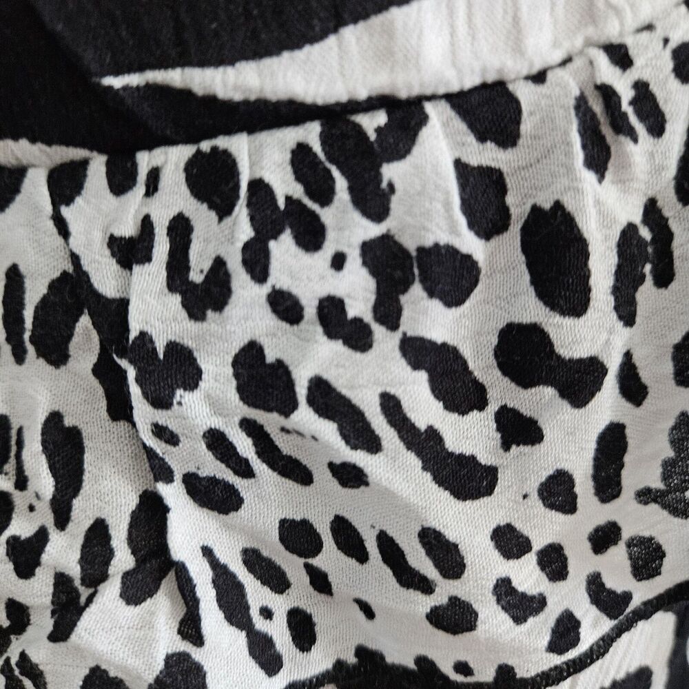 NEW River Island Dress Womens Medium White Black‎ Mini Sleeveless Cutout Back - Picture 8 of 15